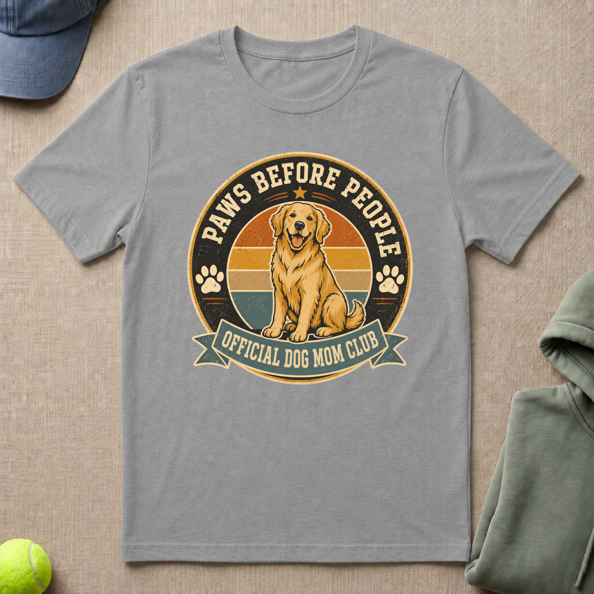 Retriever Mom T-Shirt
